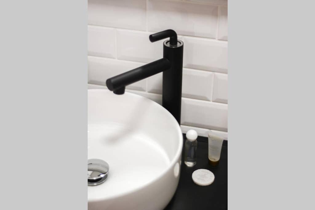 Luxueux Duplex 6 - 8Pers - Full Equipped - Republique Apartment Paris Luaran gambar